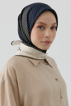 Yansıma Twill İpek Eşarp - Siyah TUGBA