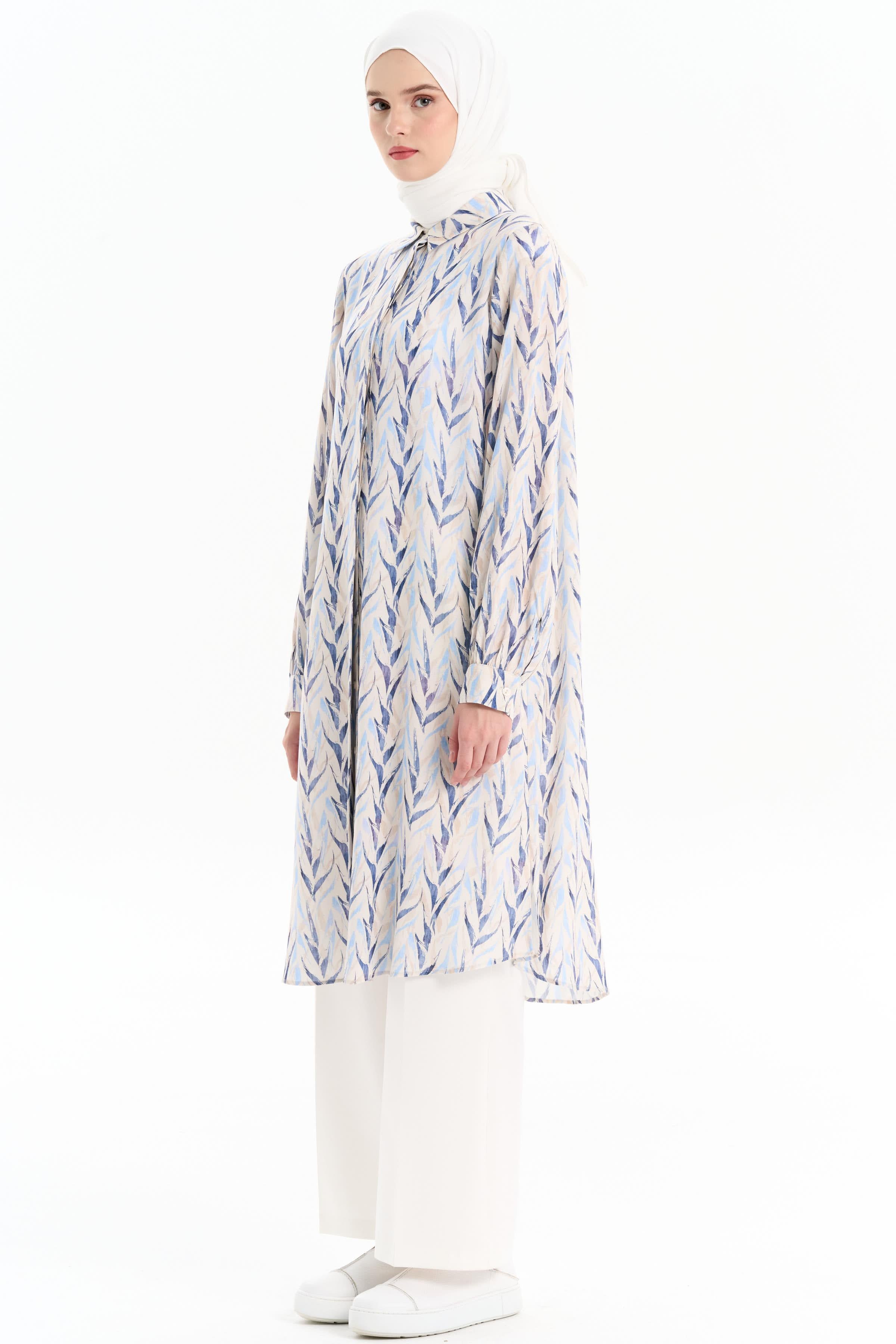 Yırtmaç Detaylı Desenli Tunik - Mavi TUGBA