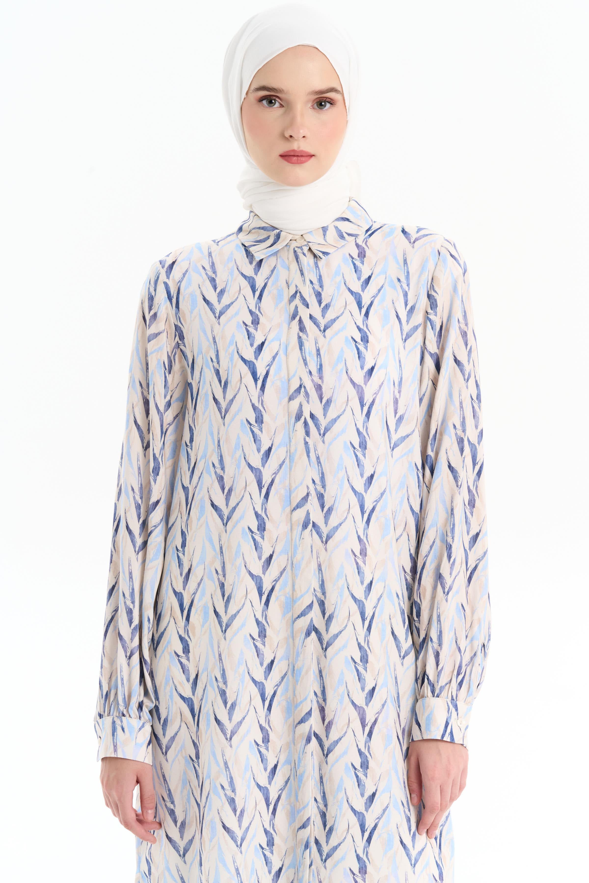 Yırtmaç Detaylı Desenli Tunik - Mavi TUGBA