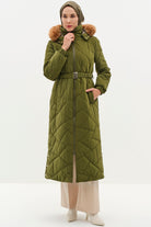 Yırtmaç Detaylı Kapüşonlu Kapitone Manto - Haki TUGBA