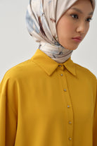 Yırtmaçlı Asimetrik Kesim Bluz - Hardal TUGBA