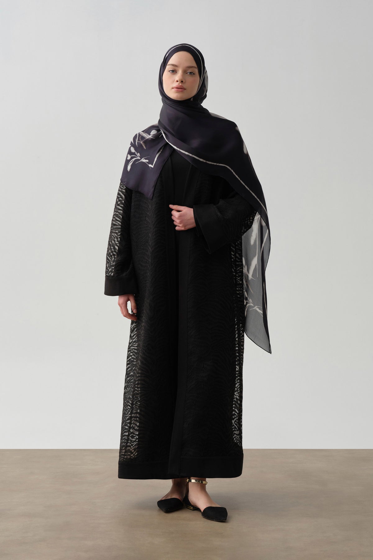 Zebra Desen Abaya - Siyah TUGBA