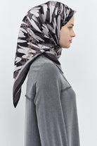 Zincir Desen Sura İpek Eşarp - Antrasit TUGBA