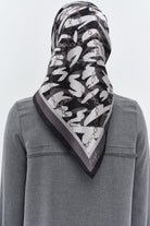 Zincir Desen Sura İpek Eşarp - Antrasit TUGBA